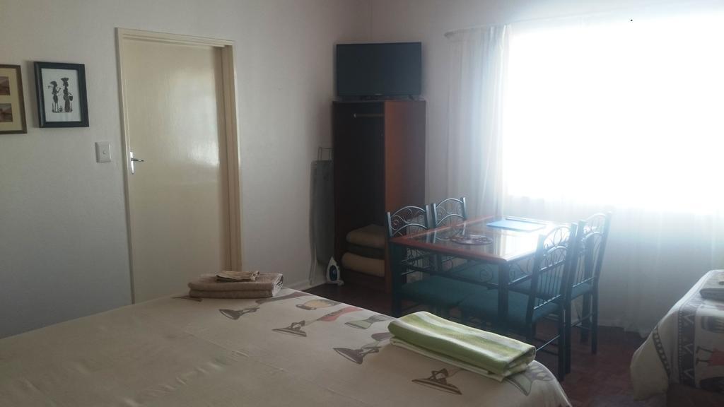 Sunset View Guest House Piggs Peak Extérieur photo